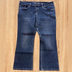 Women’s Dark Blue Bootcut Jeans
